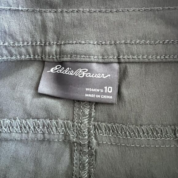 Eddie Bauer Summer Trail Shorts Womens 10 Black Green Cargo Quick Dry Lot‎ of 2 - Picture 6 of 14